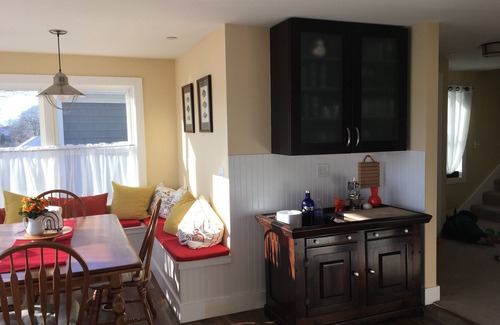 Hampton House | Available: Fall 2025 rental weekly or monthly. Come see and enjoy NH this fall.