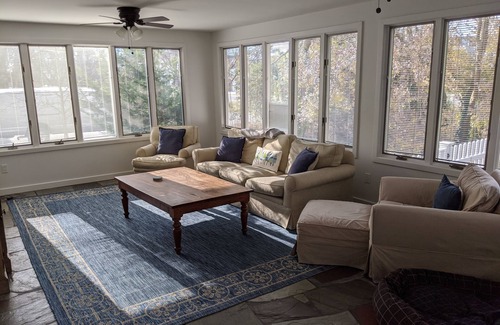 Avon House | Available Sunday 6/15 to Sunday 6/21. Also May and early June discounts.