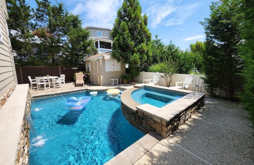 Avalon House | Avalon NJ "New" Upside Down, Near Town & Beach with Stone Spa/Pool!