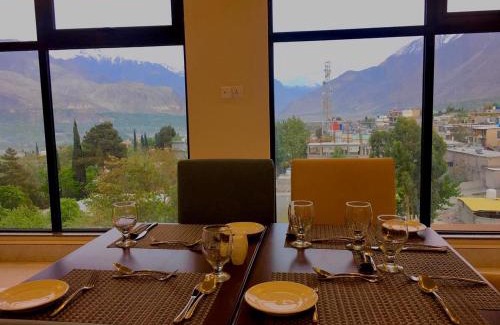 Gilgit Hotel | Avari Xpress Gilgit