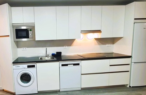 Embajadores Apartment | Ave Maria Apartment by Oshun