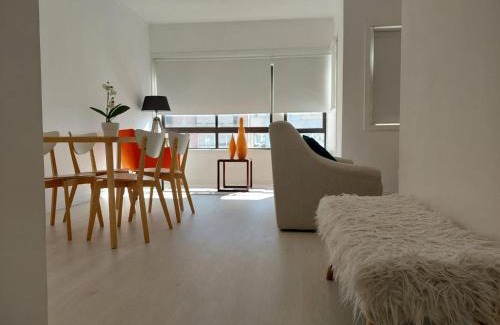 Aveiro House | Aveiro Home