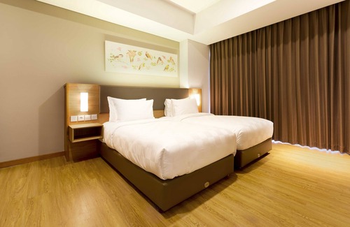 South Tangerang Hotel | Aviary Bintaro