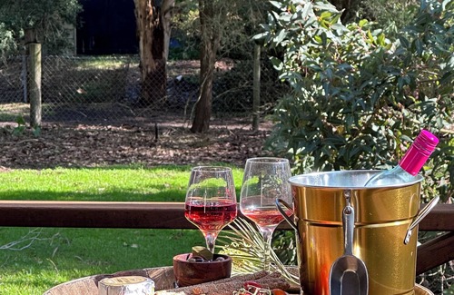 Youngs Siding Ski Chalet | Avoca Farm Chalet - Youngs Siding.