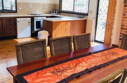 North Avoca House | Avoca, Lakeside & Beachside