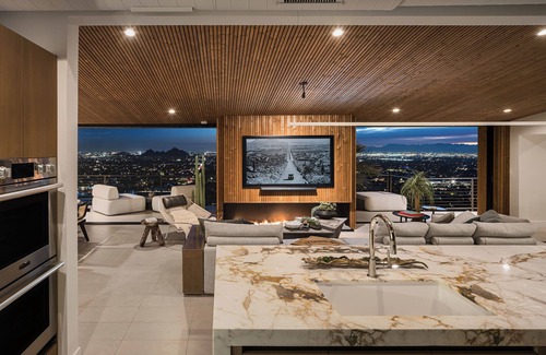 Phoenix House | Award-Winning Mountaintop Oasis - Camelback Mountain Phoenix