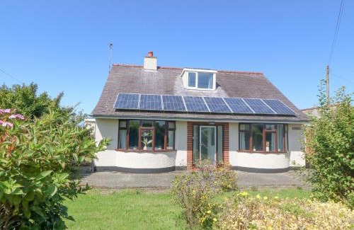 Elim House | Awelfryn