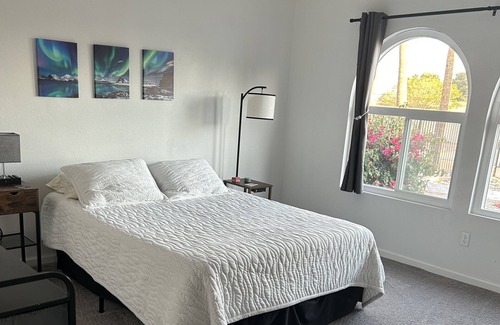 Yuma House | Awesome 3BR/2 bath home in the heart of Yuma