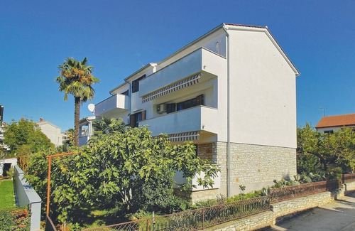 Porec Apartment | Awesome apartment in Porec with kitchen