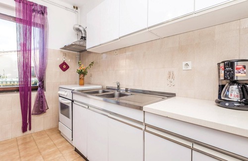 Sarsoni Apartment | Awesome apartment in Rijeka with WiFi