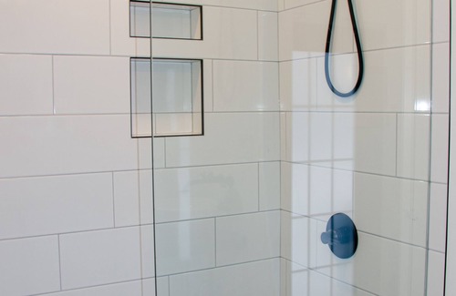 Historic Downtown Fernie House | Awesome Downtown Guest Studio