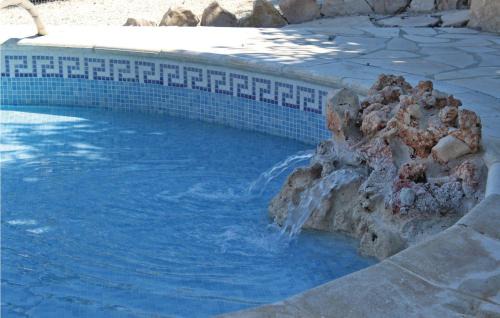 Montefrio House | Awesome Home In Montefrio