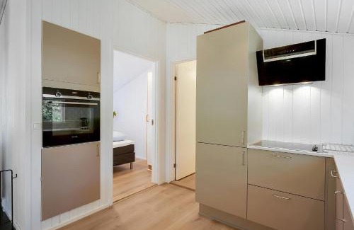Egsmark Strand House | Awesome Home In Ebeltoft With 3 Bedrooms, Internet And Sauna