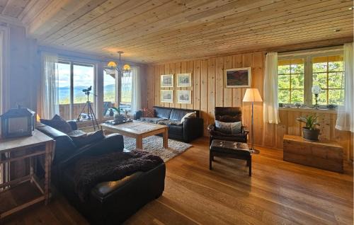 Kroderen House | Awesome Home In Eggedal With Sauna