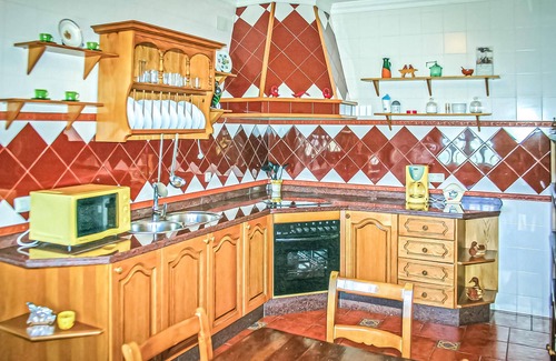 El Gastor House | Awesome home in El Gastor