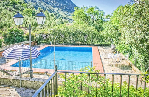 El Gastor House | Awesome home in El Gastor