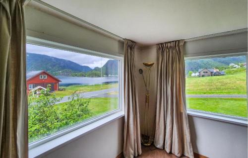 Suldal House | Awesome Home In Erfjord With Wifi