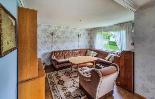 Suldal House | Awesome Home In Erfjord With Wifi