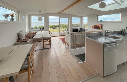 Sjaelborg House | Awesome home in Esbjerg V with WiFi