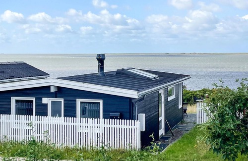 Sjaelborg House | Awesome home in Esbjerg V with WiFi