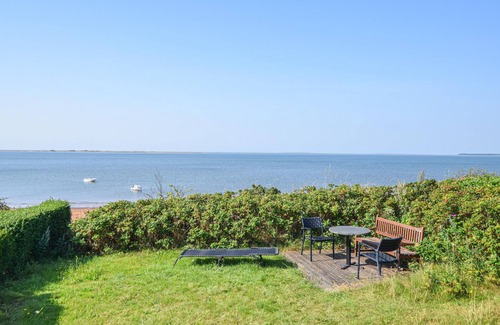 Sjaelborg House | Awesome home in Esbjerg V with WiFi