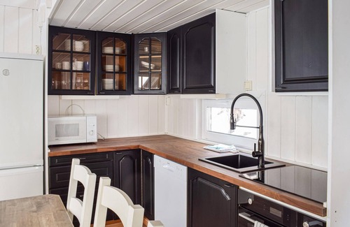 Skeikampen House | Awesome home in Fåvang with sauna