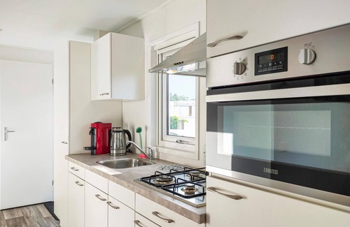 Giethoorn House | Awesome home in Giethoorn with WiFi