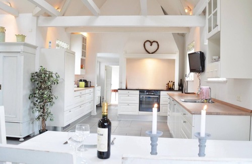 Udsholt House | Awesome home in Gilleleje with WiFi