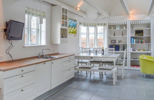 Udsholt House | Awesome home in Gilleleje with WiFi