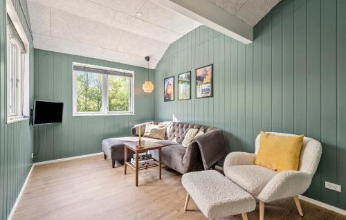 Skygge House | Awesome Home In Give With Wifi