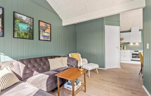 Skygge House | Awesome Home In Give With Wifi