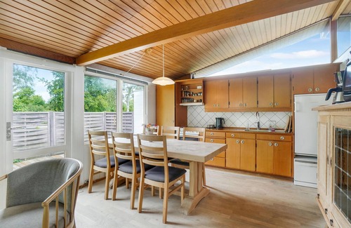 Udsholt Sand House | Awesome home in Græsted with WiFi