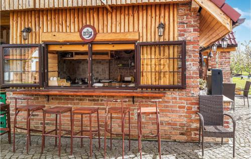 Chlebowo House | Awesome Home In Gubin With Sauna