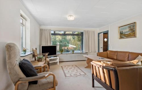 Haarby House | Awesome Home In Haarby With Wifi