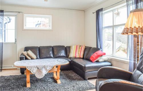 Fusa House | Awesome Home In Holmefjord