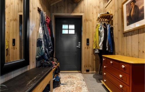 Hornindal House | Awesome Home In Hornindal With Wifi