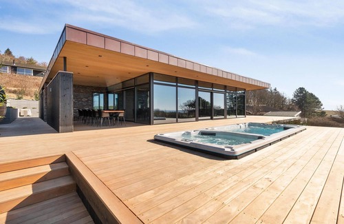 Knebel House | Awesome home in Knebel with sauna