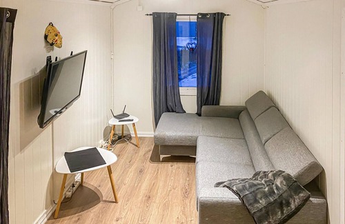 Dyroy Municipality House | Awesome home in Kråkrøhamn