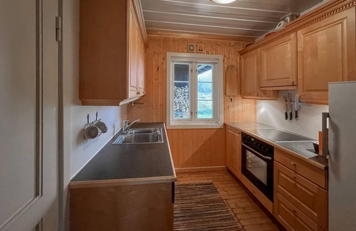 Lillehammer House | Awesome home in Lillehammer with sauna