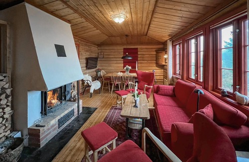 Lillehammer House | Awesome home in Lillehammer with sauna