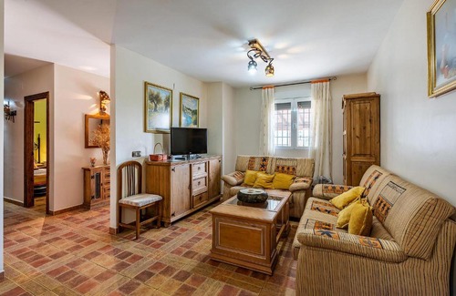 Montefrio House | Awesome Home In Montefrío