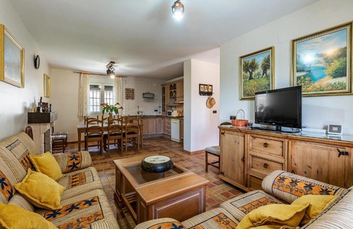 Montefrio House | Awesome Home In Montefrío