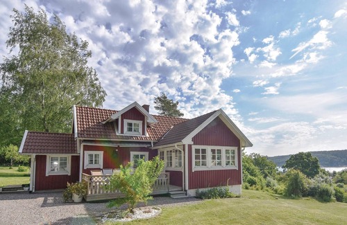 Munkedal House | Awesome home in Munkedal with WiFi