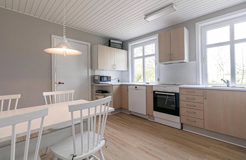 Spidsegard House | Awesome home in Nexø with sauna