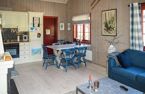 Rauland House | Awesome home in Rauland with kitchen