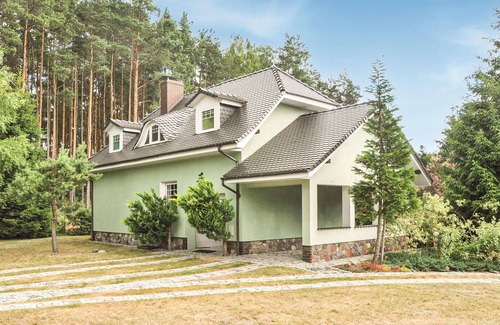 Rybakowo House | Awesome home in Rybakowo with WiFi