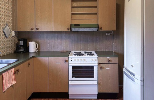 Sævareid House | Awesome home in Sævareid with lake view