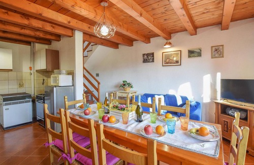 Sovramonte House | Awesome home in Sovramonte with WiFi