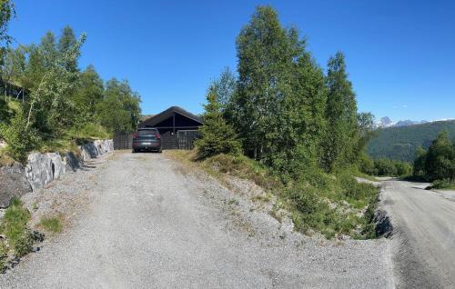 Møre og Romsdal House | Awesome Home In Stranda With Wifi