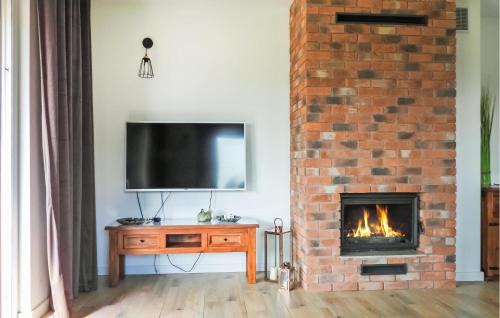 gmina Wolin House | Awesome Home In Sulomino With Kitchen